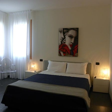 Venice Apartments Dante Mestre Eksteriør billede