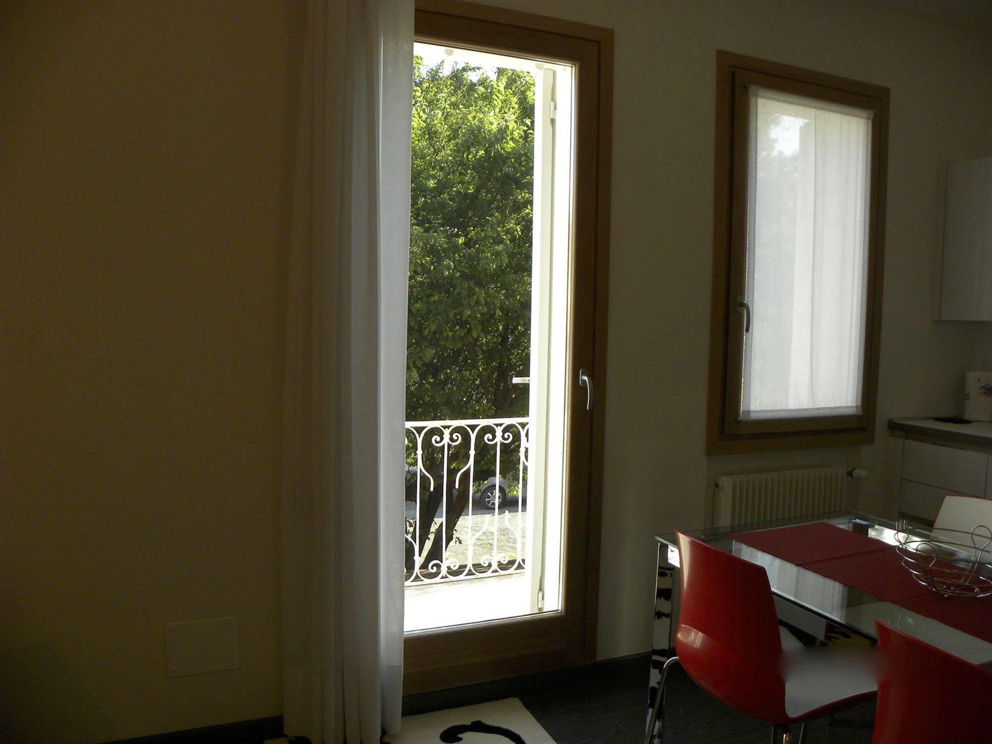 Venice Apartments Dante Mestre Eksteriør billede